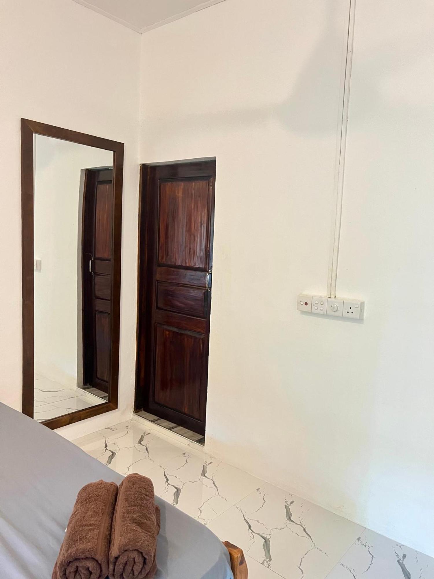 ארוגם Arcadia Villas Arugambay מראה חיצוני תמונה